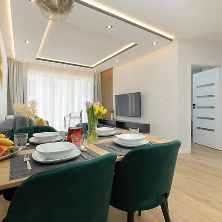 Apartament Morski Bridge & Epapartamenty * Dziwnów