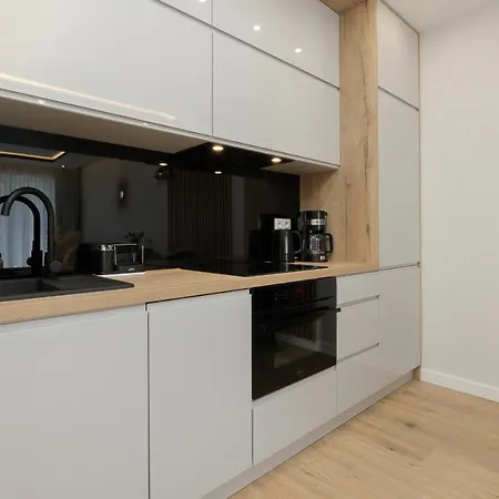 Apartament Morski Bridge & Epapartamenty Apartment Dziwnów